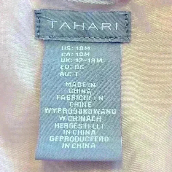 Tahari Infant Raincoat Size 18 months Tan Button-up Scalloped Detail Adorable - Picture 2 of 7